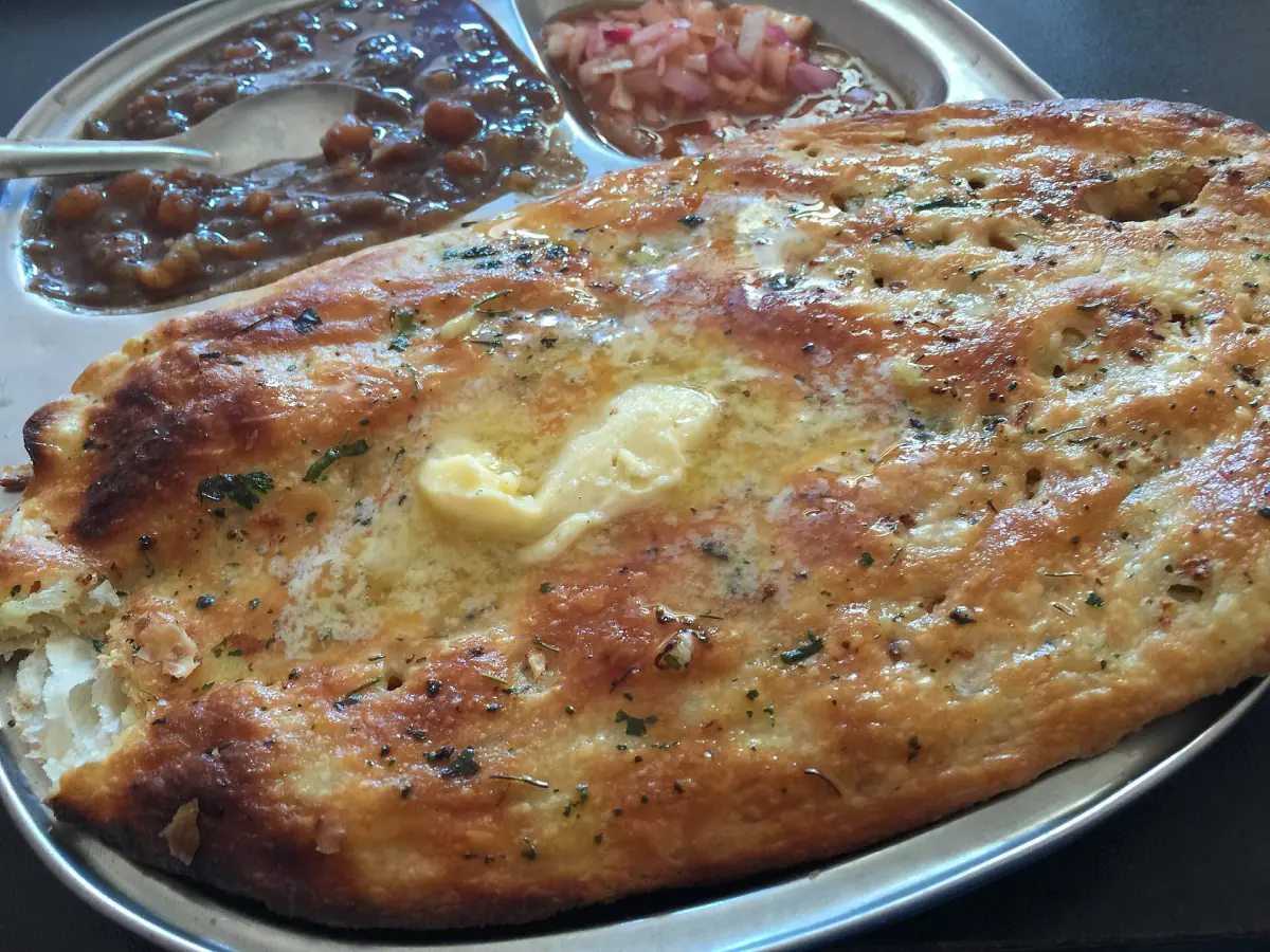 A crisp kulcha with butter
